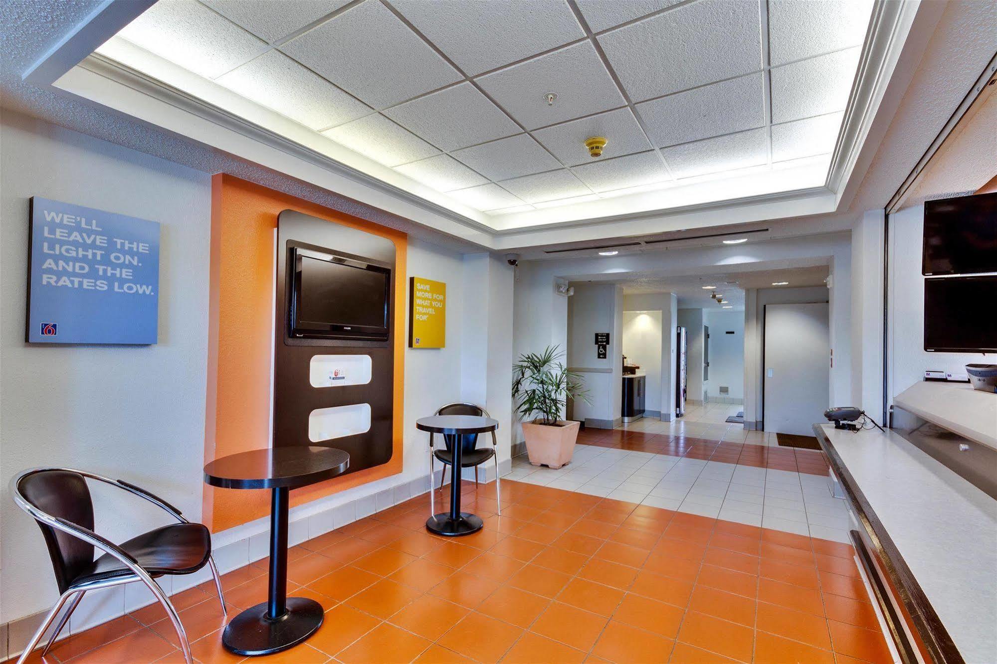 Motel 6-Lewisville, Tx - Dallas Екстериор снимка