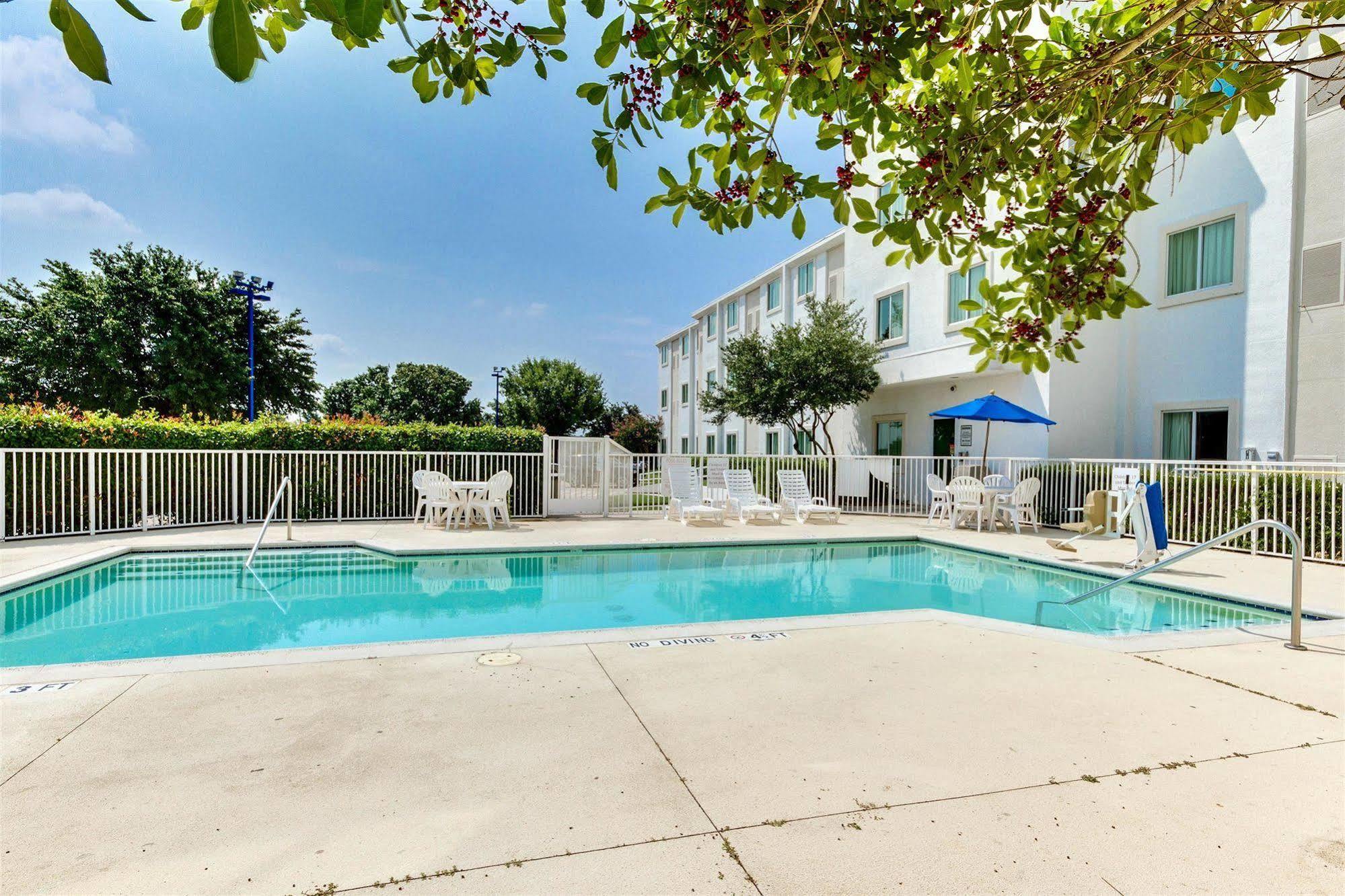 Motel 6-Lewisville, Tx - Dallas Екстериор снимка