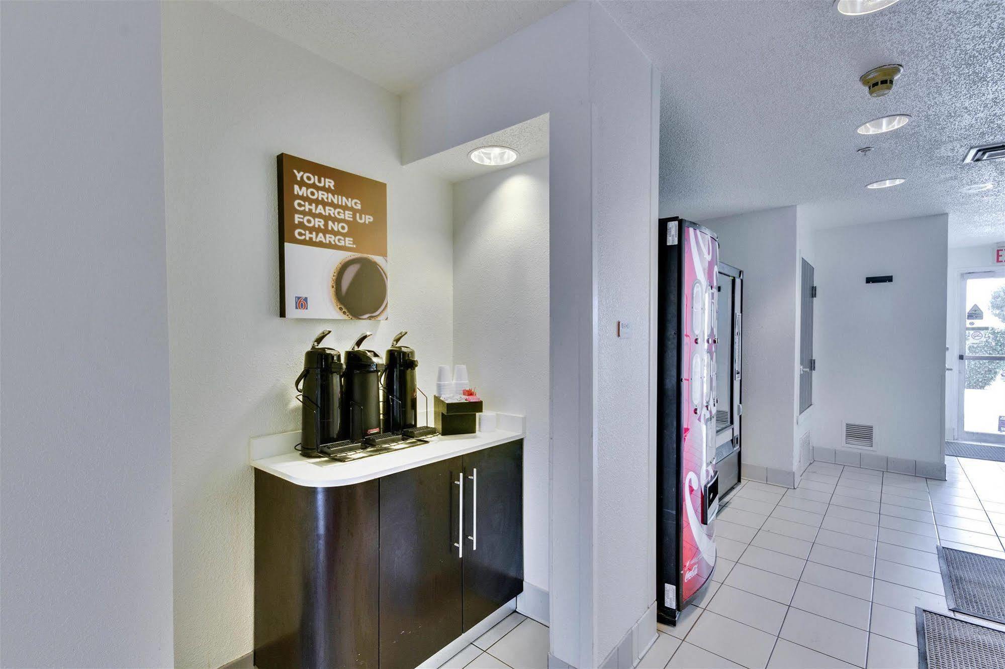 Motel 6-Lewisville, Tx - Dallas Екстериор снимка